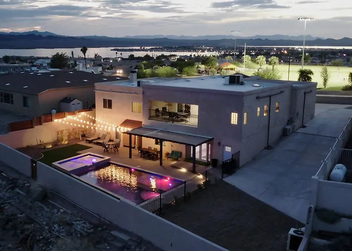 Sunset Oasis 7 Bedroom Family * Lake Havasu City