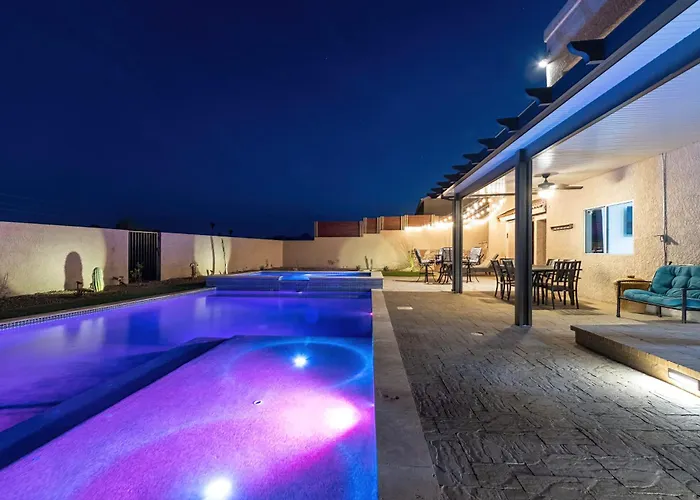 Sunset Oasis 7 Bedroom Family * Lake Havasu City