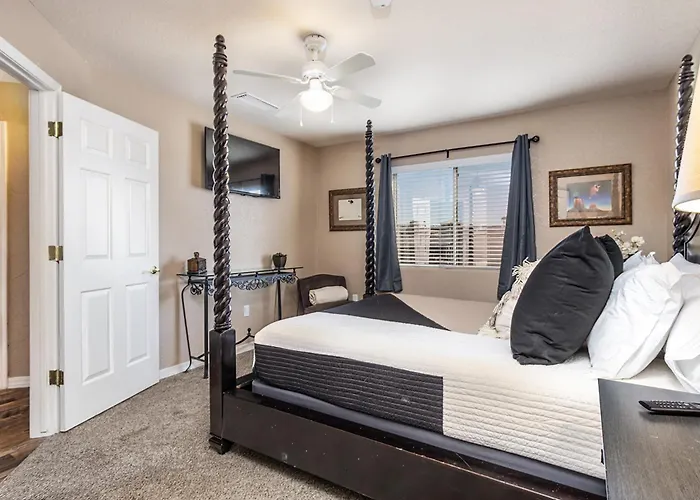 Sunset Oasis 7 Bedroom Family *
