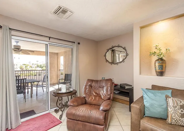 Sunset Oasis 7 Bedroom Family Lake Havasu City